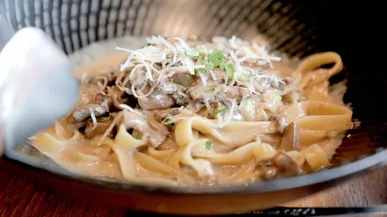 white sauce pasta healthy recipe creamy pasta pasta recipe at home pasta with cheese pasta without maida healthy pasta ideas chef Kabir Chugh cooking tips nutritious pasta meal cooking at home easy pasta recipe creamy pasta sauce low carb pasta recipe homemade pasta sauce Italian pasta recipe parmesan pasta fresh cream pasta gourmet pasta cooking tutorial healthy Italian food easy Italian recipe dinner recipe quick pasta