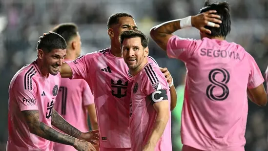 Inter Miami Vancouver Whitecaps MLS Cup Final Lionel Messi Thomas Muller MLS final live streaming MLS Cup broadcast guide Inter Miami vs Vancouver live stream Messi MLS final match time MLS final schedule Vancouver Whitecaps playoff run Inter Miami Eastern Conference champions Vancouver Western Conference final streaming MLS Cup 2025 watch live football streaming guide MLS championship match online