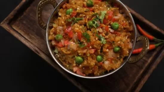 baingan bharta recipe winter baingan bharta smoky baingan bharta authentic baingan bharta homemade baingan bharta roasted brinjal recipe Indian winter recipes easy vegetarian winter dish
