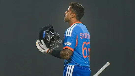 India South Africa T20I India batting experiment Suryakumar Yadav No 4 debate Dale Steyn reaction Robin Uthappa criticism Gautam Gambhir decision India cricket news India chase collapse Axar Patel promoted India T20 World Cup preparation India batting lineup concerns India match analysis India defeat New Chandigarh T20I India vs South Africa highlights India cricket experts reaction India top three instability India