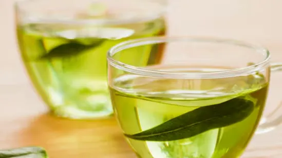 green tea benefits best time to drink green tea green tea timing green tea detox timing green tea for skin green tea for digestion green tea antioxidants green tea EGCG green tea catechins green tea metabolism green tea on empty stomach green tea before meals green tea between meals green tea effects green tea caffeine sensitivity green tea polyphenols green tea liver support green tea oxidative stress green tea