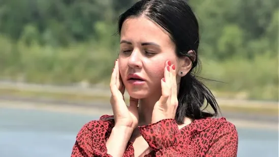 heart disease symptoms cardiovascular disease warning signs jaw pain heart attack signs leg swelling heart failure symptoms shortness of breath lying down orthopnea nausea cold sweats silent heart attack women heart health erectile dysfunction vascular disease early heart disease signs cardiologist advice heart failure awareness cardiac risk factors hidden heart symptoms heart health warning signs heart disease prevention early detection heart