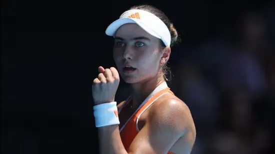 Australian Open 2026 American tennis stars Iva Jovic Learner Tien Melbourne Park Grand Slam breakthrough young tennis players US tennis future Australian Open quarter finals teen tennis sensations rising American athletes women singles quarter final men singles