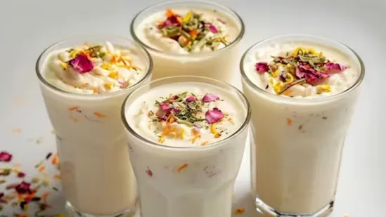 thandai mousse fusion dessert Indian French dessert winter dessert Indian festival sweets New Year dessert ideas thandai recipe mousse recipe Indian flavours French cuisine holiday dessert winter sweets Indian fusion food festive dessert ideas healthy festive dessert milk based dessert nut based dessert Indian spices dessert