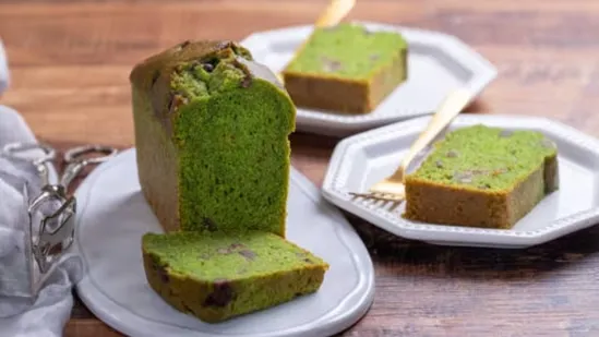 matcha tea cake recipe healthy matcha dessert homemade green tea cake mindful baking easy matcha cake antioxidant rich dessert low sugar cake recipe Japanese matcha baking green tea powder cake light tea time dessert healthy homemade cake matcha benefits