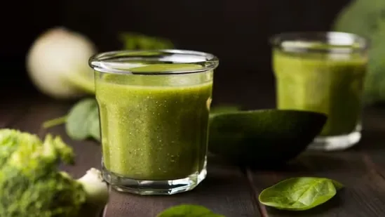 moringa juice benefits moringa juice for new year moringa detox drink green superfood drink moringa oleifera juice natural detox juice indian superfood drink moringa leaves juice daily moringa drink healthy new year drink moringa nutrition moringa antioxidants plant based detox morning green juice traditional indian