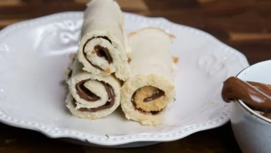 peanut butter roll breakfast high protein breakfast for kids quick school breakfast winter breakfast ideas healthy kids breakfast five minute breakfast peanut butter recipe roti roll breakfast bread roll for kids easy breakfast for school mornings nutritious breakfast for children protein rich breakfast winter school food