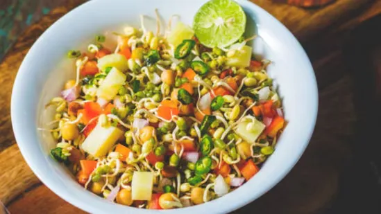 sprouted moong dal salad healthy lunch for digestion winter lunch ideas Indian healthy salad bloating relief foods gut friendly meals easy digestion lunch weight loss salad high protein vegetarian salad sprouted lentils benefits moong dal sprouts recipe digestive