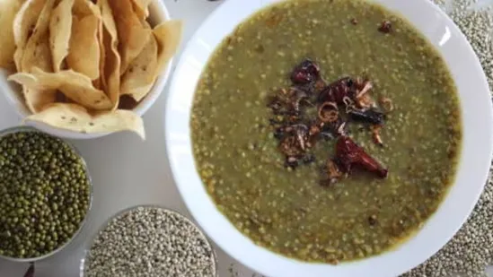 jowar khichdi recipe light dinner healthy millet dinner jowar khichdi benefits easy khichdi recipe digestion friendly dinner gluten free dinner millet based meals healthy Indian dinner sorghum khichdi home cooking simple dinner ideas plant based protein dinner