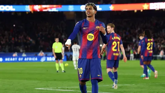 Barcelona vs Oviedo LaLiga 2026 Lamine Yamal goal Dani Olmo score Raphinha goal Barcelona top of LaLiga Camp Nou match Barcelona win LaLiga standings Barcelona title race Real Madrid points gap Atletico Madrid third place Spanish football news Barcelona