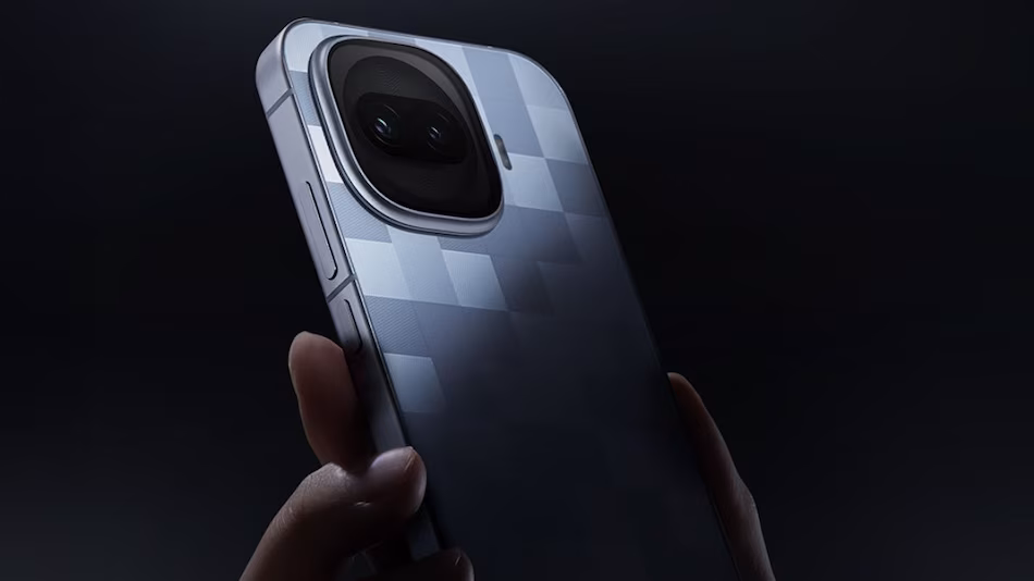 iQOO 15R India launch iQOO 15R smartphone iQOO 15 series India iQOO new phone 2026 iQOO 15R teaser iQOO 15R Amazon availability iQOO India launch smartphone news India iQOO dual camera phone iQOO OriginOS Android 16 phone iQOO 15R design