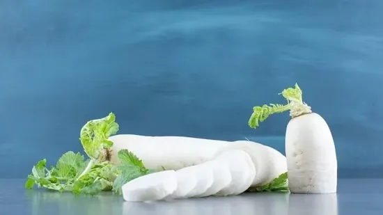 mooli benefits winter radish digestion radish without gas mooli bloating remedy white radish benefits winter vegetables digestion tips radish nutrition mooli recipes healthy radish diet radish gut health mooli cooking tips radish salad digestion mooli paratha healthy radish soup mooli side effects radish gas solution winter