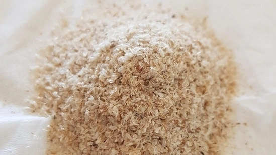 psyllium husk benefits psyllium husk uses psyllium husk diet psyllium husk isabgol isabgol benefits soluble fibre health dietary fibre digestion health constipation relief weight loss fibre heart health cholesterol control blood sugar control HbA1c reduction blood pressure natural laxative gluten free fibre psyllium husk powder psyllium husk water intake psyllium husk dosage psyllium husk side effects psyllium husk for diabetes