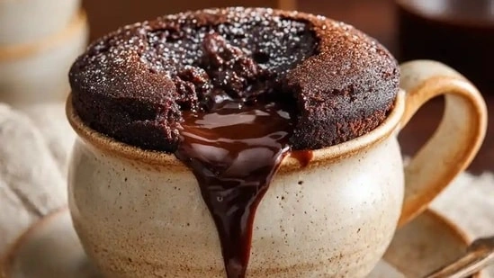 hot chocolate mug cake healthy mug cake recipe high protein dessert low calorie dessert Valentine healthy dessert fitness dessert recipe protein mug cake chocolate mug cake recipe healthy chocolate dessert quick mug cake recipe guilt free dessert nutritionist recipe high protein sweet healthy Valentine recipe easy