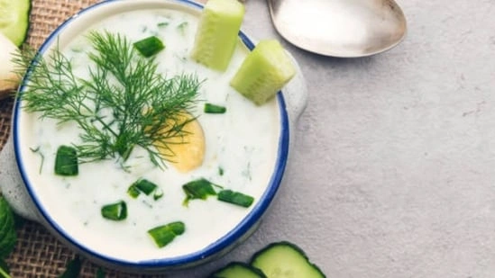 cold cucumber soup weight loss recipe low calorie soup liquid salad healthy summer soup cucumber diet meal hydration food weight management recipe cucumber soup benefits easy weight loss meals healthy cooling foods summer diet ideas low fat soup recipes