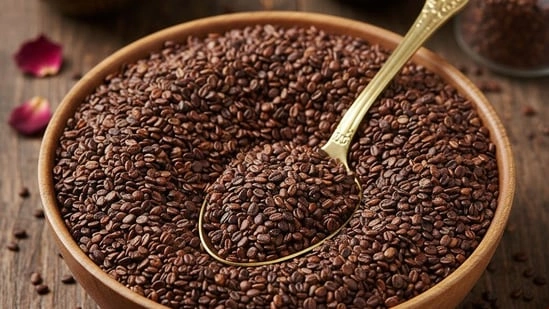 iron rich foods natural iron sources haleem seeds garden cress seeds iron deficiency diet boost haemoglobin naturally foods higher iron than spinach nutritionist iron advice hair fall iron deficiency healthy iron absorption vitamin C iron pairing healthy fats for iron absorption soaked haleem seeds benefits iron rich