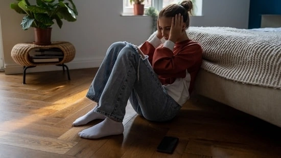 heart attack vs anxiety anxiety chest pain heart problem symptoms panic attack signs cardiologist advice chest tightness causes racing heartbeat anxiety shortness of breath anxiety heart disease symptoms difference between panic and heart attack stress related