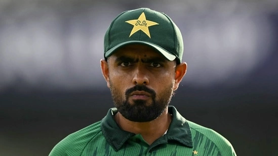 Babar Azam T20 future Babar Azam strike rate issue Babar Azam Mike Hesson conversation Babar Azam T20 World Cup 2026 Babar Azam form analysis Pakistan cricket news Babar Azam criticism Faf du Plessis on Babar Azam Babar Azam T20 struggles Pakistan T20 team update Babar Azam batting position Babar Azam