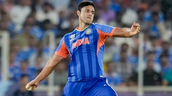 T20 World Cup 2026 Shivam Dube Mohammad Kaif Team India bowling concerns Shivam Dube all rounder debate India vs South Africa Super 8 India T20 World Cup loss Shivam Dube economy rate Mohammad Kaif statement Team India selection issues India cricket news 2026 Shivam Dube performance T20 World Cup