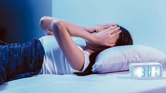 Dr Jeremy London sleep warning heart disease risk lack of sleep health dangers sleep deprivation effects sleep and cancer risk cardiovascular disease and sleep type 2 diabetes and sleep U shaped sleep curve healthy sleep duration six hours sleep risk nine hours