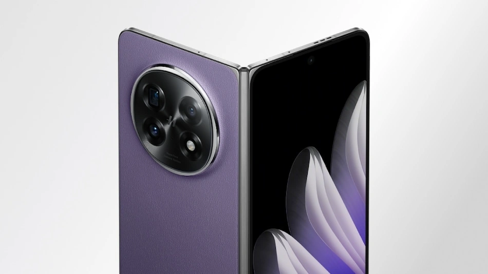 Oppo Find N6 Oppo Find N6 leak Oppo Find N6 foldable phone Oppo Find N6 crease free display Oppo Find N6 titanium hinge Oppo Find N6 launch date Oppo Find N6 specifications Oppo Find N6 features Oppo Find N6 camera Oppo Find N6 battery Oppo Find N6 Snapdragon 8 Elite Gen 5 Oppo Find N6 8.12 inch display Oppo Find N6 cover