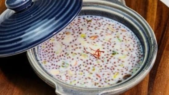 aleev seed kheer recipe halim seeds dessert iron rich Indian dessert healthy Indian sweets alternative to chia pudding traditional Indian kheer recipe iron rich foods India postpartum nutrition Indian superfood dessert halim seeds benefits aleev seeds health benefits homemade kheer recipe jaggery dessert recipe cardamom