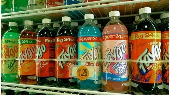 heart attack risk foods diabetologist advice heart health diet Dr Brijmohan Arora heart health tips prevent heart attack naturally foods that damage heart sugary drinks heart risk processed foods heart disease refined grains heart health seed oils health effects processed meat heart risk insulin resistance and heart disease