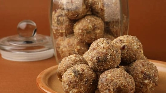 healthy date desserts for iftar Ramadan 2026 recipes date dessert recipes for Ramadan healthy Ramadan sweets with dates easy date dessert recipes for iftar nutritious date based desserts Ramadan healthy iftar dessert ideas natural sweet desserts with dates homemade date laddoo recipe almond date laddoo healthy