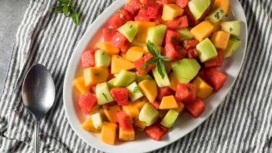 ramadan iftar fruit chaat recipes healthy fruit chaat for iftar easy ramadan fruit chaat recipes refreshing fruit chaat ideas ramadan hydration foods for iftar healthy ramadan snacks fruit chaat with watermelon fruit chaat with pomegranate papaya fruit chaat recipe banana fruit chaat recipe cucumber melon fruit chaat healthy