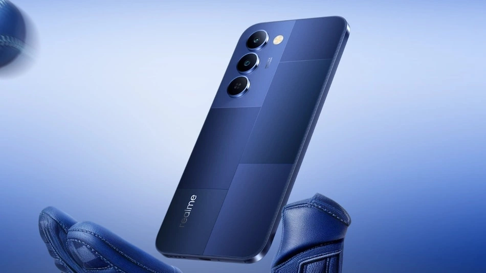 Realme P4 Lite 5G India sale Realme P4 Lite price India Realme P4 Lite specifications Realme P4 Lite features Realme P4 Lite battery 7000mAh Realme P4 Lite display 144Hz Realme P4 Lite Dimensity 6300 Realme budget 5G phone India Realme new phone 2026