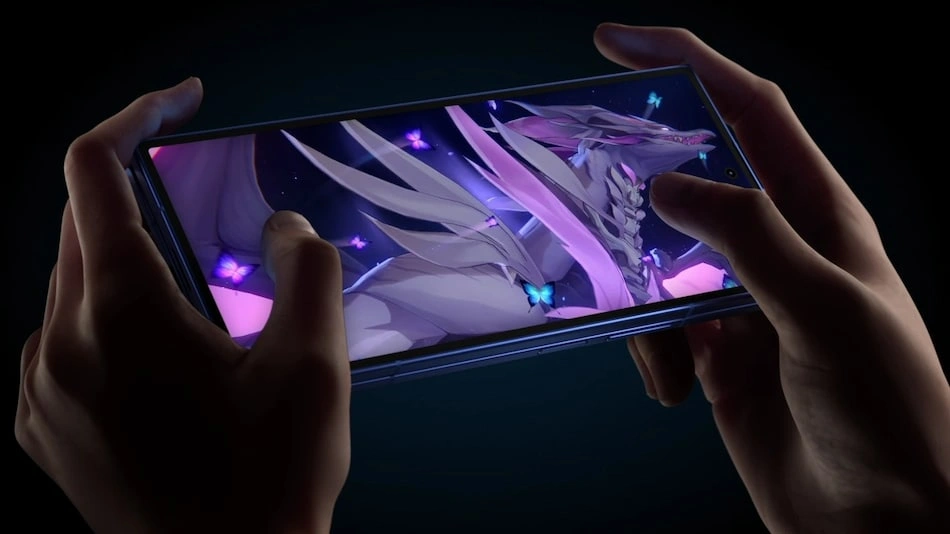 Apple iPhone Fold launch iPhone 18 Pro release date Apple foldable iPhone delay iPhone Fold availability Apple news foldable iPhone features Apple A20 Pro chip iPhone Fold specs Apple foldable display iPhone 18 Pro Max launch Apple smartphone news 2026