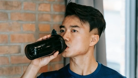 creatine side effects creatine benefits and risks creatine supplement safety creatine dosage guide fitness supplements creatine muscle growth supplement creatine water retention creatine weight gain creatine digestion issues creatine cramps dehydration creatine kidney