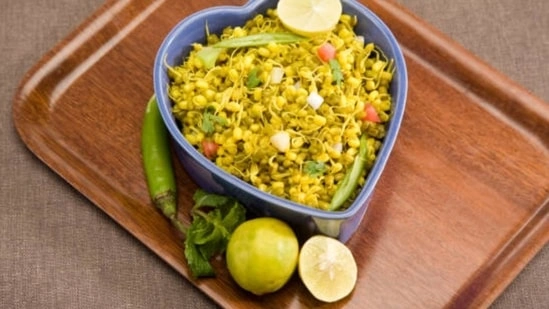 protein poha recipe weight loss poha healthy breakfast poha high protein breakfast India poha for weight loss Indian breakfast recipes healthy poha variations protein rich poha recipes paneer poha recipe sprouts poha recipe soya poha recipe healthy Indian breakfast