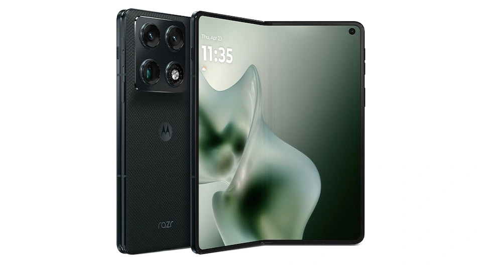 Motorola Razr Fold launch Motorola foldable phone 2026 Razr Fold specs Snapdragon 8 Gen 5 phone Motorola Razr Fold price Motorola foldable smartphone UK pre order Razr