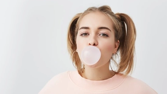 swallowed chewing gum digestion chewing gum stomach myth how long gum stays in stomach digestive system facts chewing gum digestion time gum in stomach truth gastroenterologist advice chewing gum