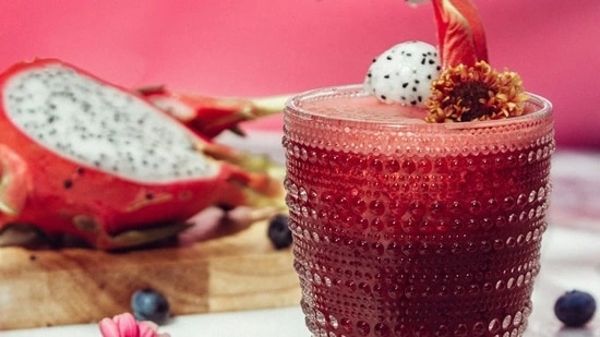 gut health smoothie bloating relief smoothie constipation remedy smoothie digestive health drink fiber rich