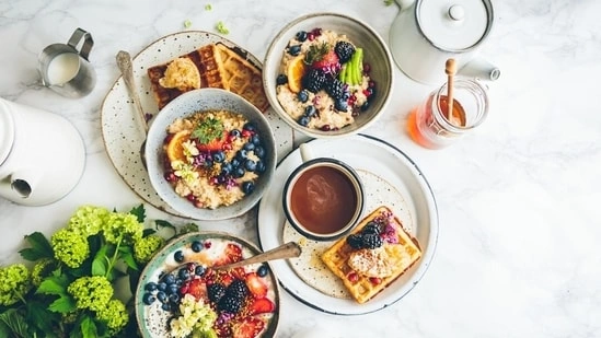 morning energy foods without caffeine healthy breakfast for energy natural energy boosting foods oats