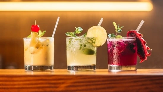 summer cocktails refreshing drinks summer recipes cocktail ideas home cocktails easy cocktail recipes